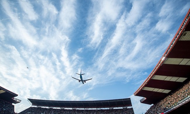 Boeing, Boeing, gone! Ellis Park airplane rolls back the years to 1995 – News24