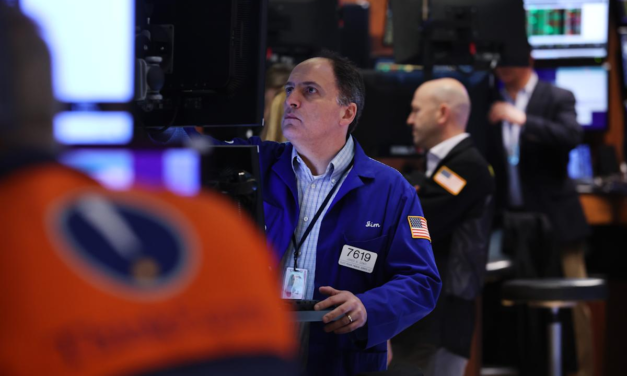 Stock market news live updates: Stocks end volatile week lower as Russia, Ukraine and plunge in consumer confidence add to bearishness – Yahoo Finance