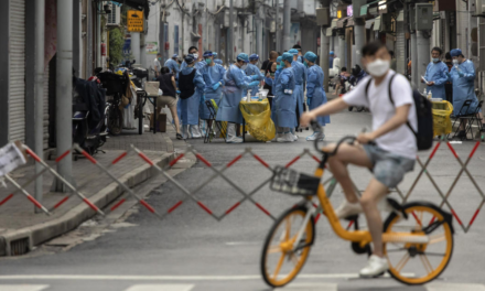 China officials apologize for breaking into homes of quarantined COVID patients – CBS News