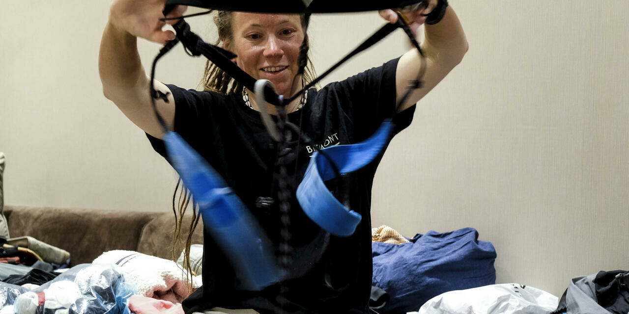 Norwegian woman climber on track to break 'super peaks' record – FRANCE 24 English