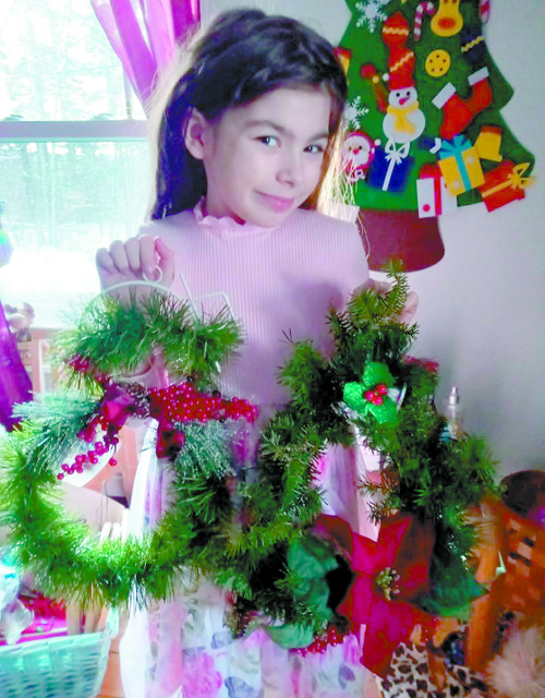 Giving Girl — Second grader likens herself to an elf – The Bridgton News