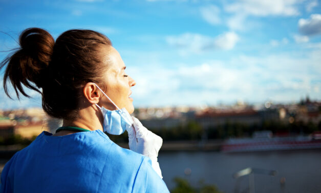 Awe-inspiring tutorials can ease health worker burnout – Futurity: Research News